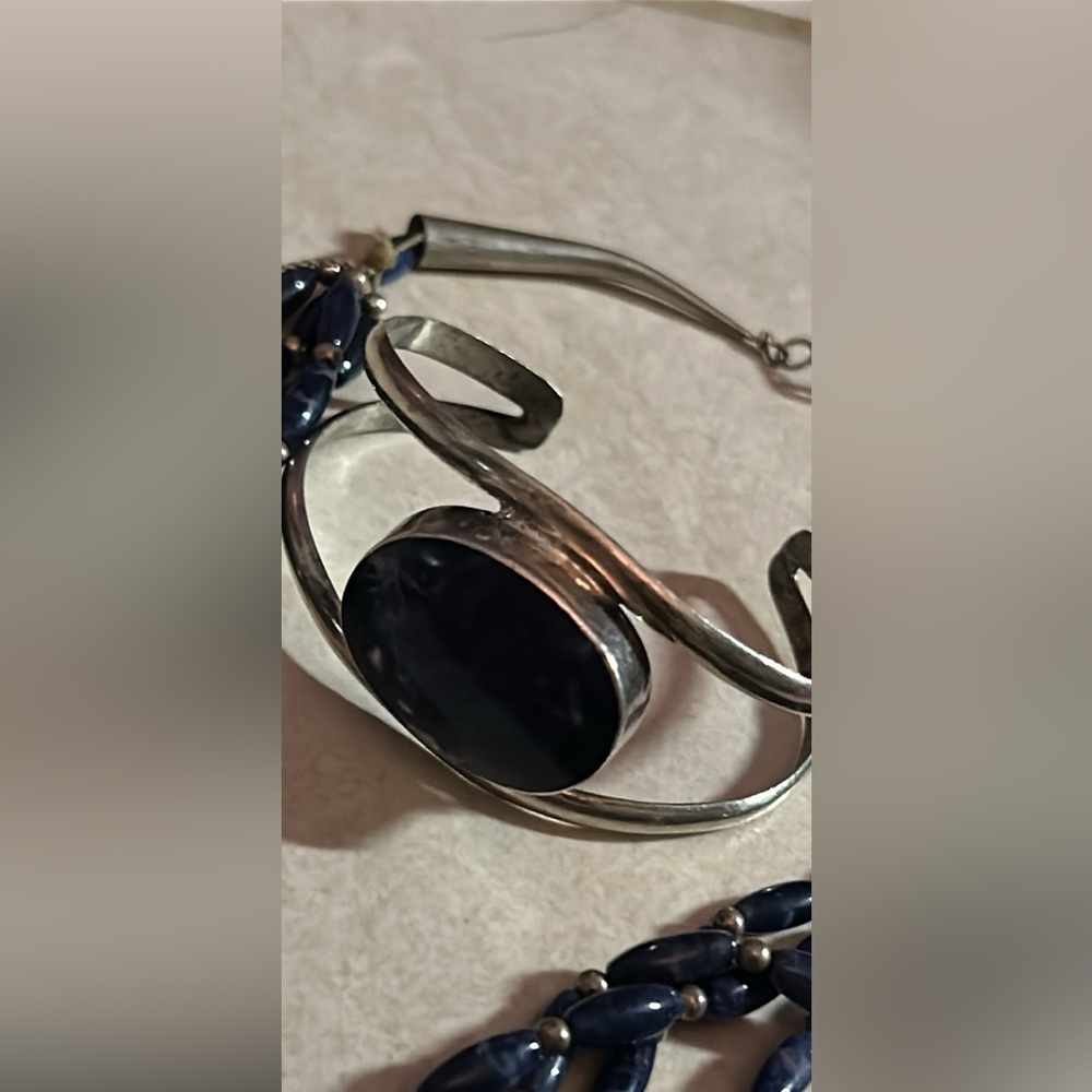 “MEXICO925” Sterling Silver & Lapist Lazuli Cuff